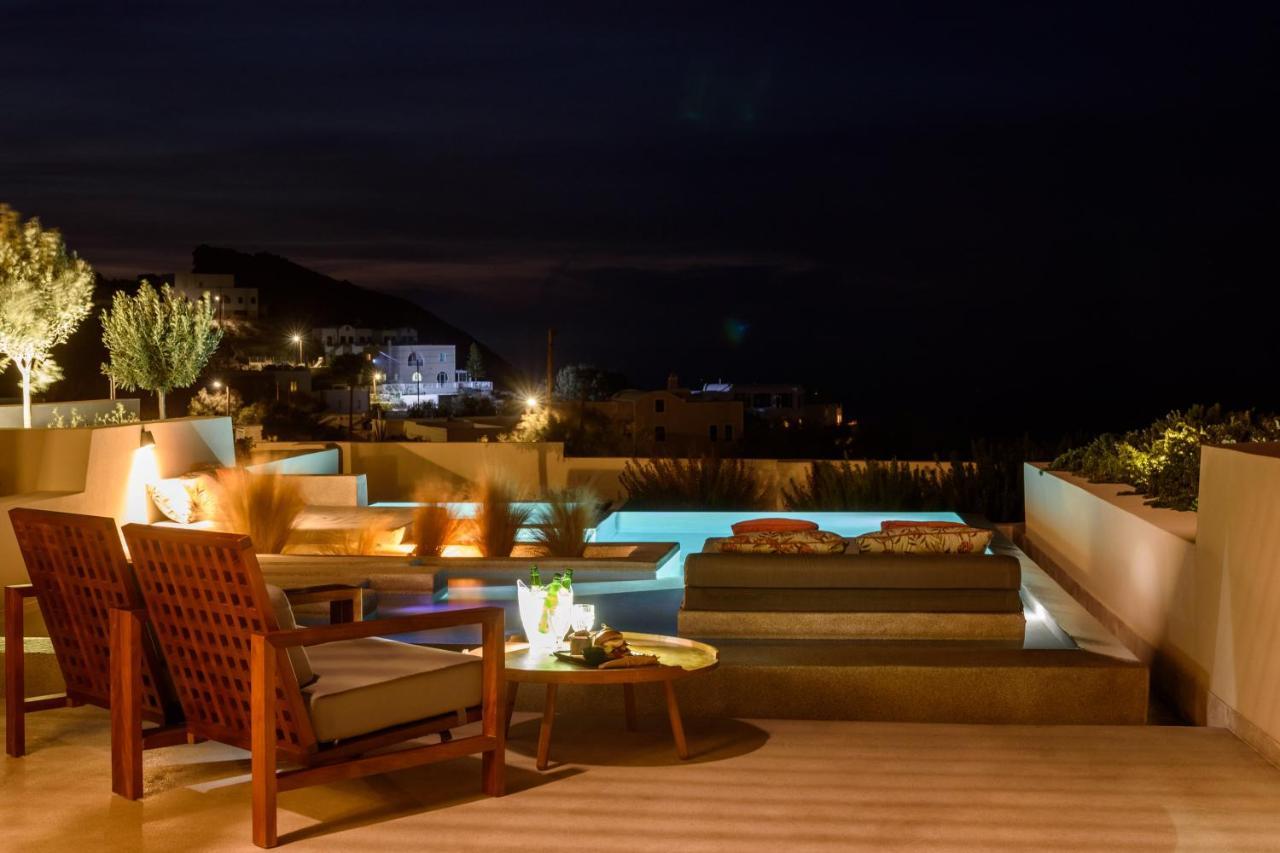Potnia Theron Suites Akrotírion Exterior foto